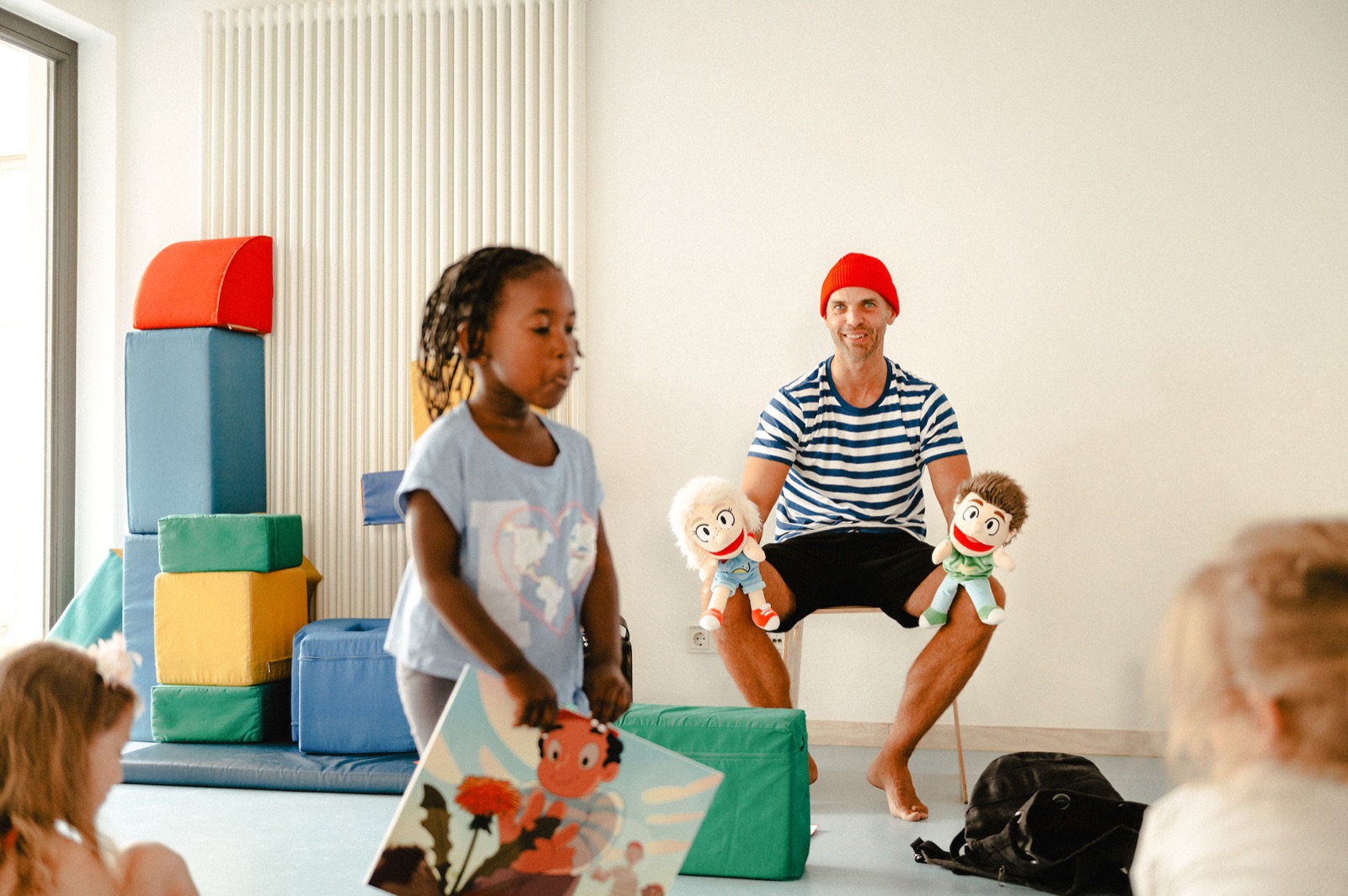 Luis + Lea, Shooting: Handpuppen Luis und Lea in der Kita